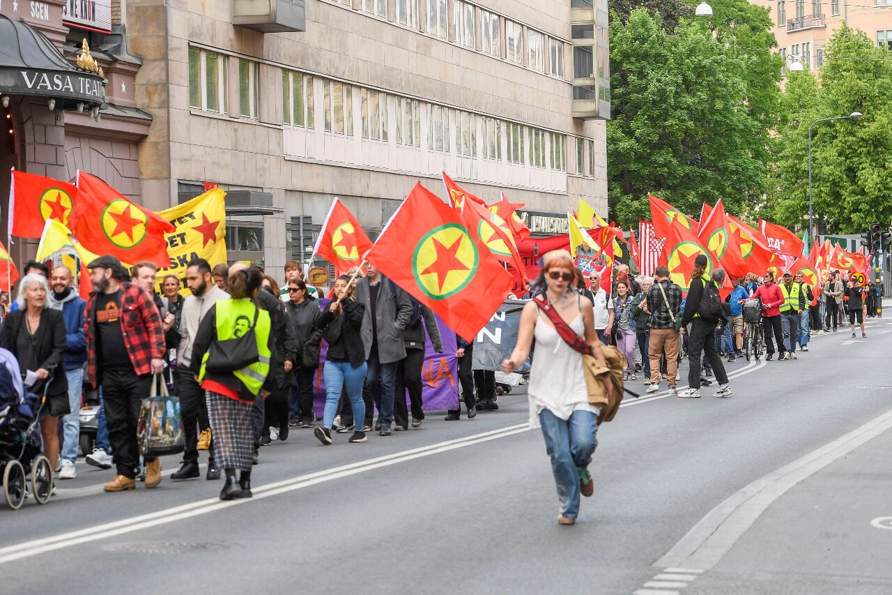 反對加入北約及反恐新法 數百瑞典人抗議