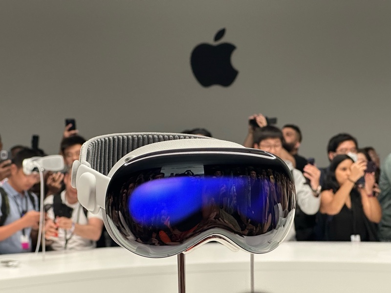 蘋果Vision Pro迎戰AR 2024開賣定價破10萬元