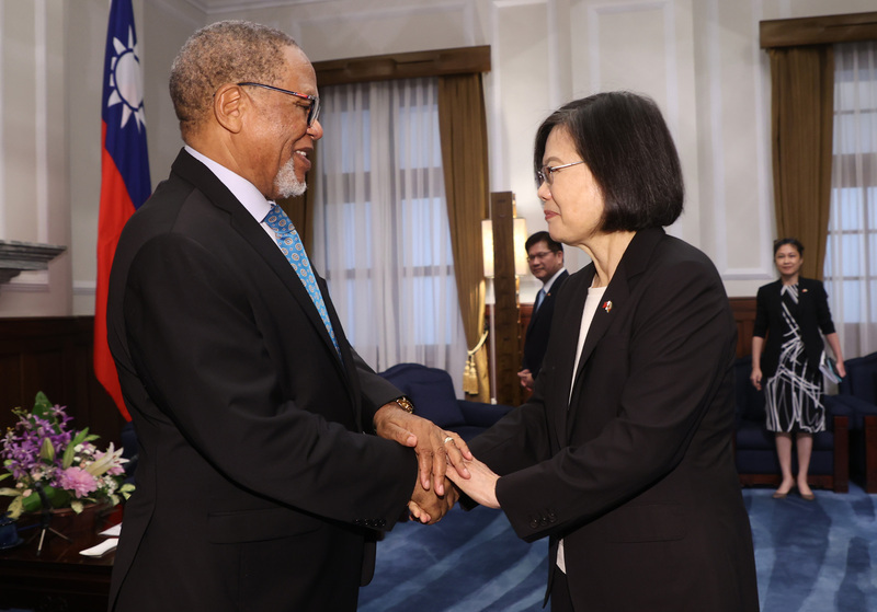 史瓦帝尼副總理晉見蔡總統 強調續支持台灣加入UN體系