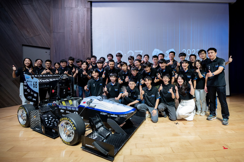 清大打造全台首輛無人電動賽車 8月遠征歐洲