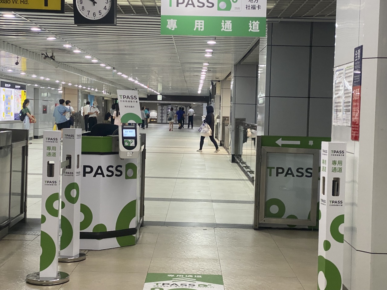 台鐵自動售票機增TPASS續購   2/23起全台車站適用