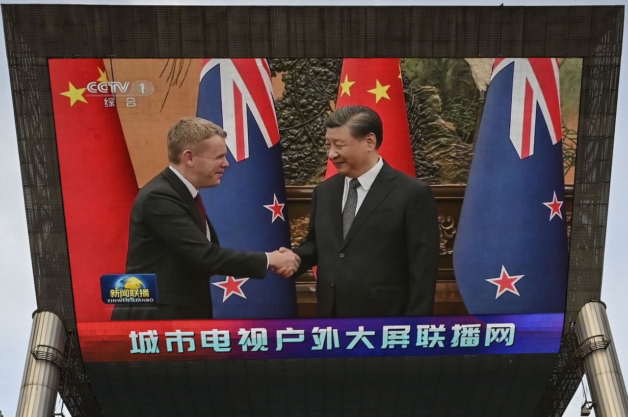 習近平會見紐西蘭總理 稱發展是中共第一要務