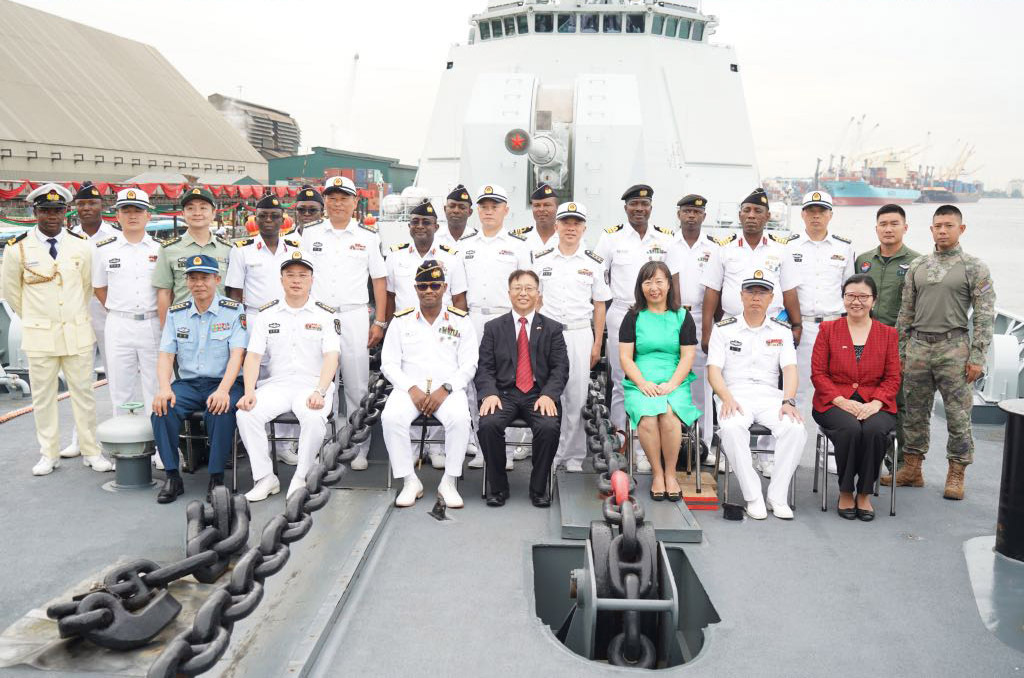 罕見前進西非 中國海軍訪問奈及利亞
