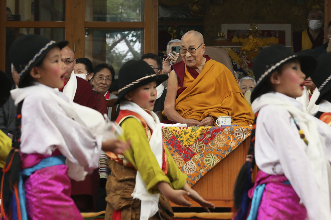 達賴喇嘛88歲大壽 支持者和流亡藏人齊祝壽