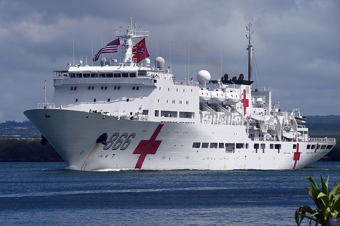 擴張太平洋影響力 中國醫院船抵吉里巴斯