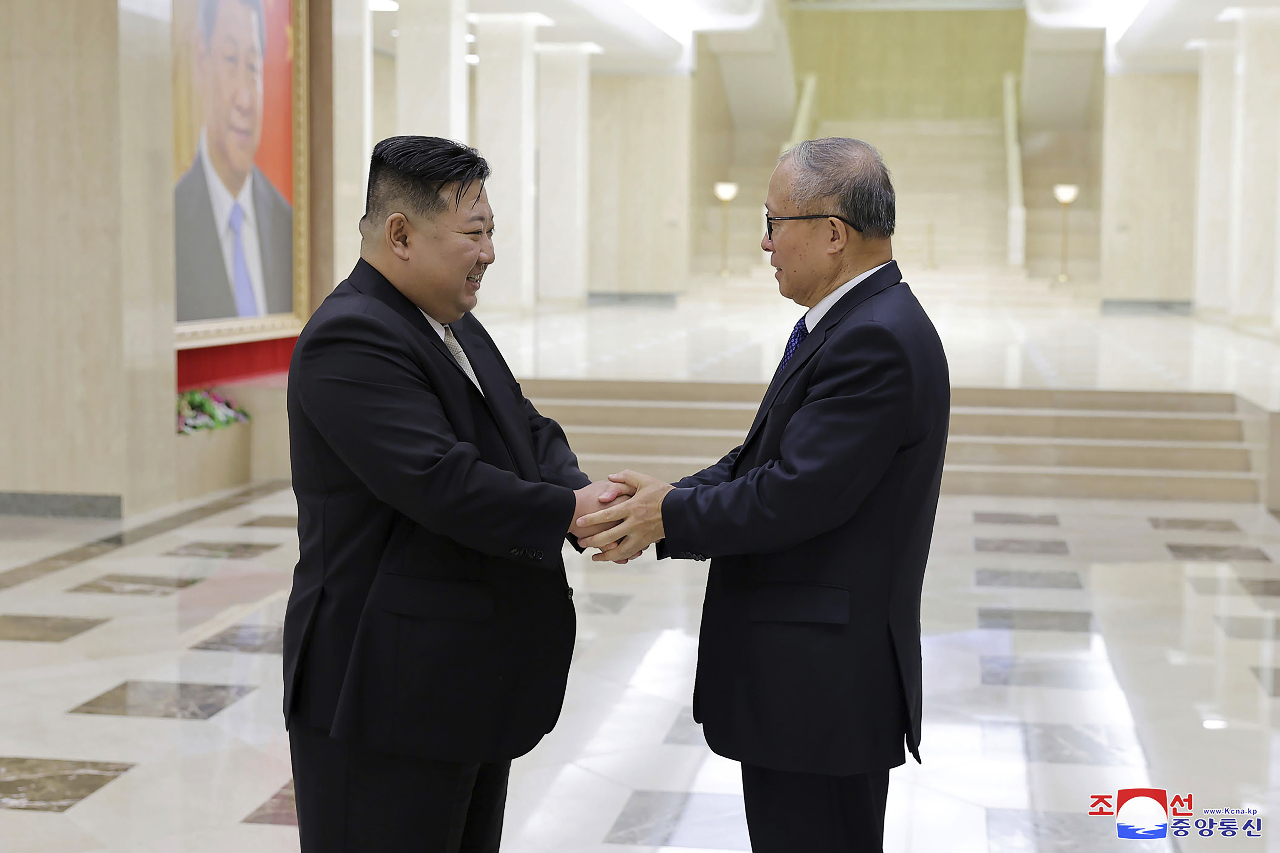 北韓與中國合作 金正恩矢言推向「新高度」