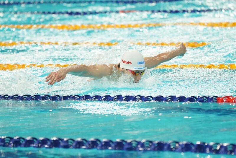 世大運200公尺蝶泳金牌戰   王冠閎差0.03秒摘銀