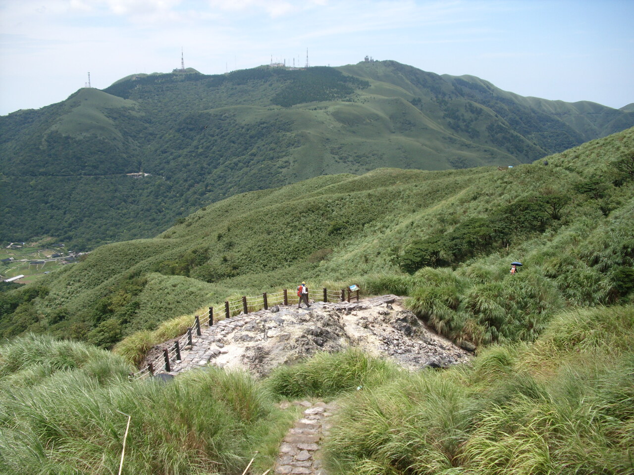 台港山脈之旅：從香港大東山到台灣小觀音山的心路歷程