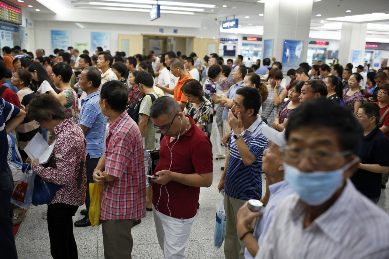 中國崩壞的開始？2500萬人退出醫保背後的中國社會安全危機