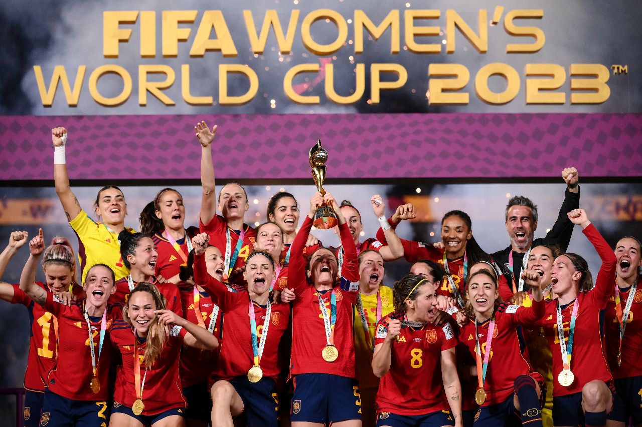 女足世界盃擊敗英格蘭奪冠 西班牙舉國歡騰