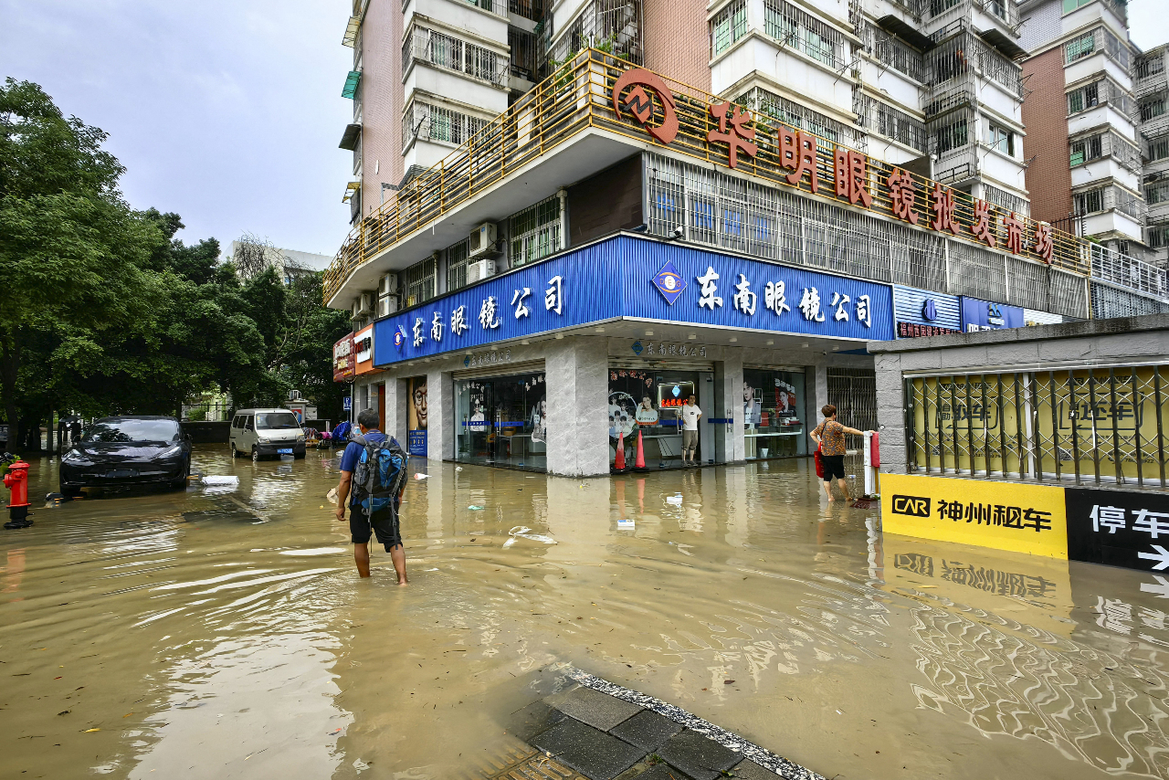 海葵颱風殘餘環流發威 福建福州等地嚴重淹水