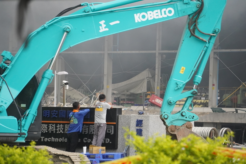 屏東工廠爆炸尋獲最後一名罹難消防員  累計7死3失蹤