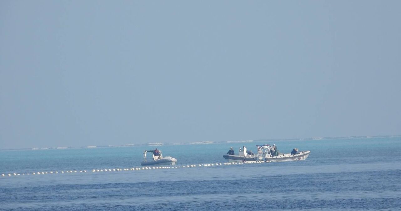 中國在黃岩島設置屏障 菲律賓海防隊：已成功移除
