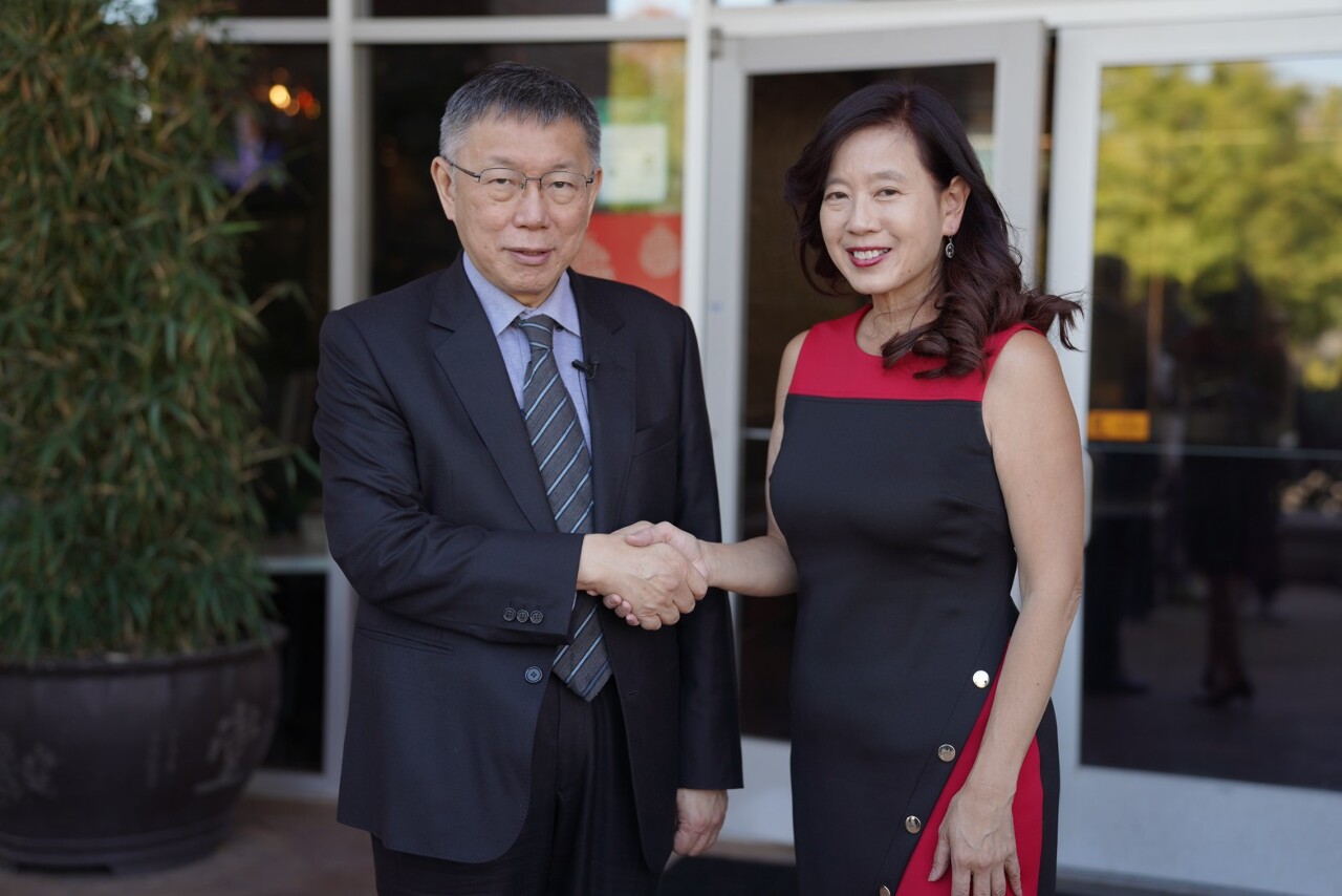 柯文哲會台裔女市長 譴責「好油」籲建構韌性社會
