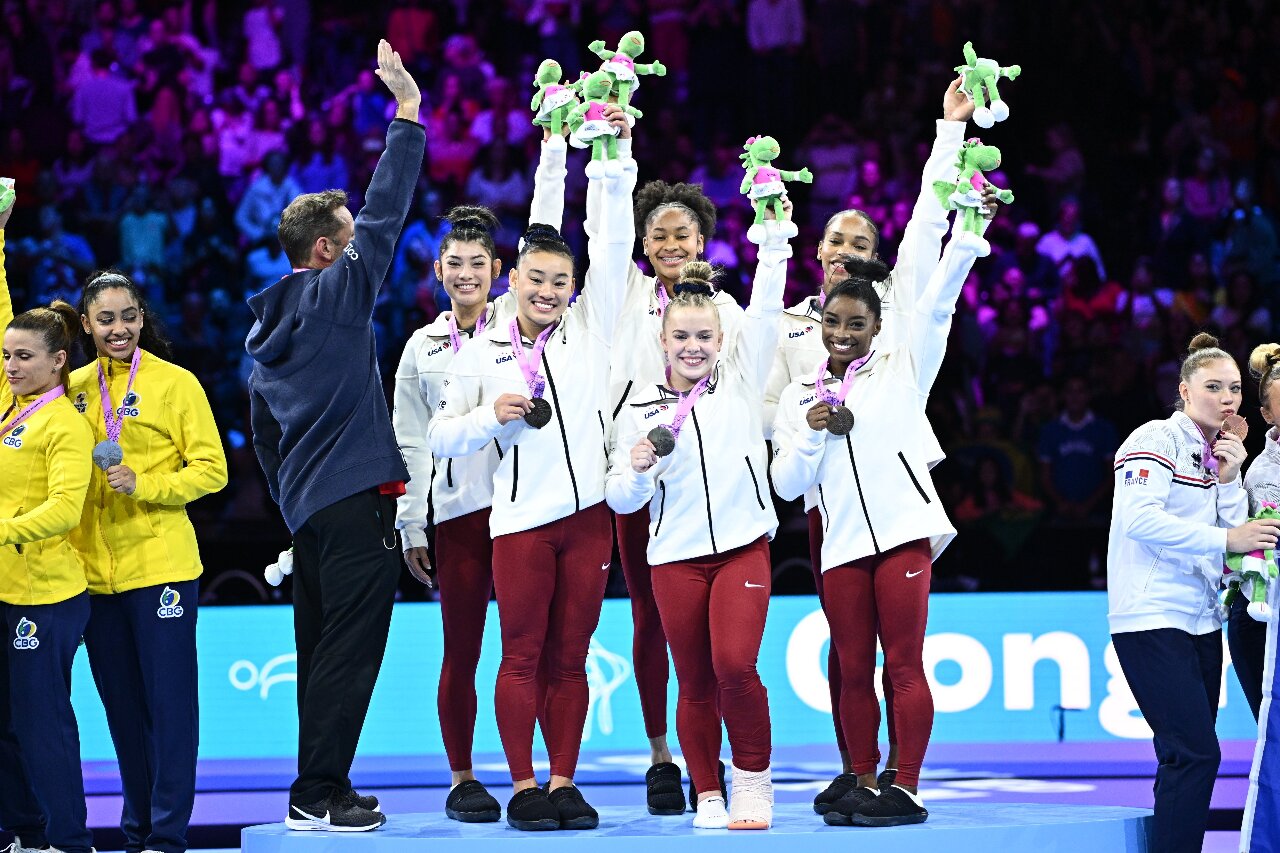體操天后拜爾斯強勢回歸 美國連7屆奪世錦賽女子團隊金牌