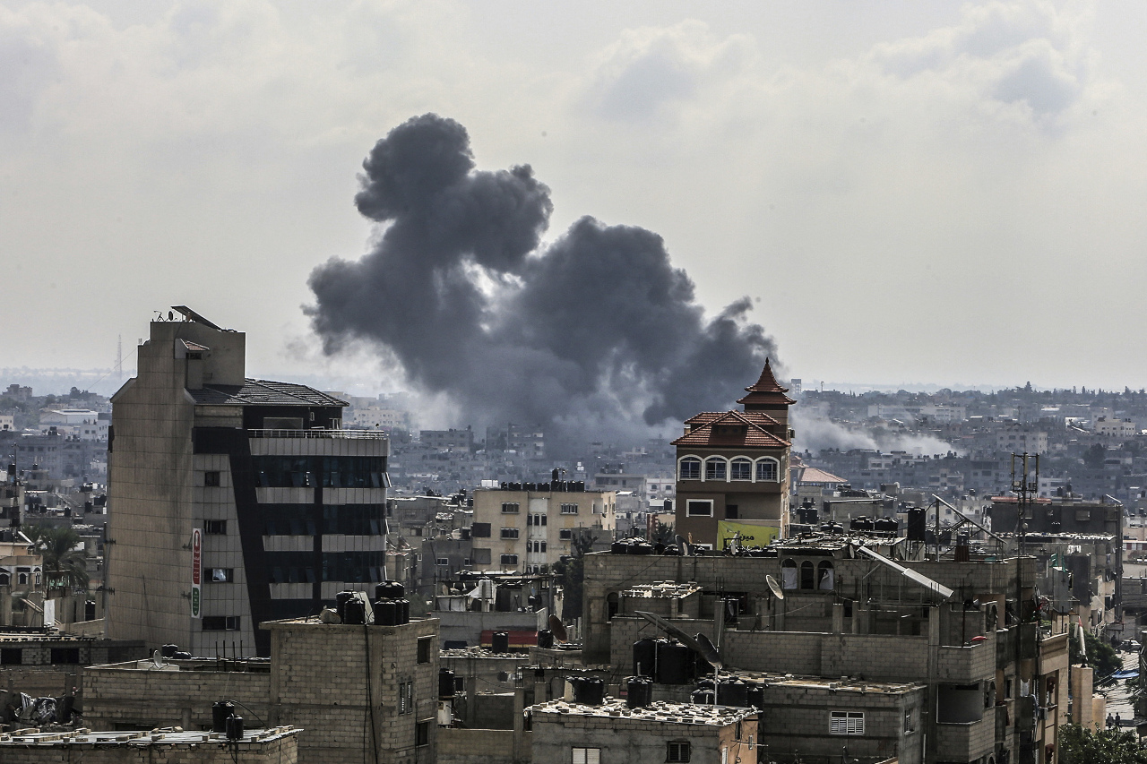 哈瑪斯：以色列夜間空襲加薩 至少釀55死