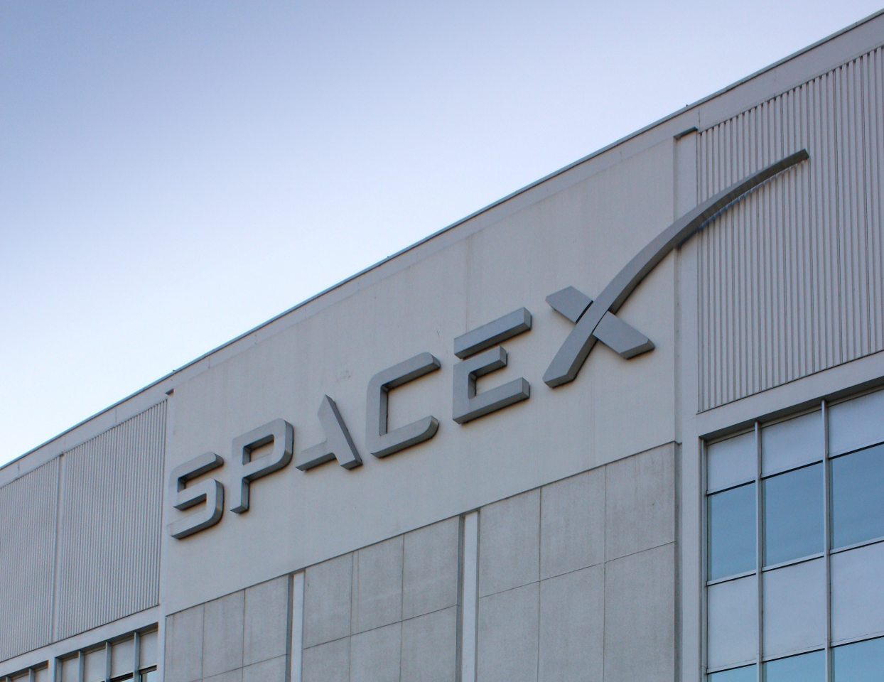 路透：SpaceX正為美國情報機構打造間諜衛星網絡