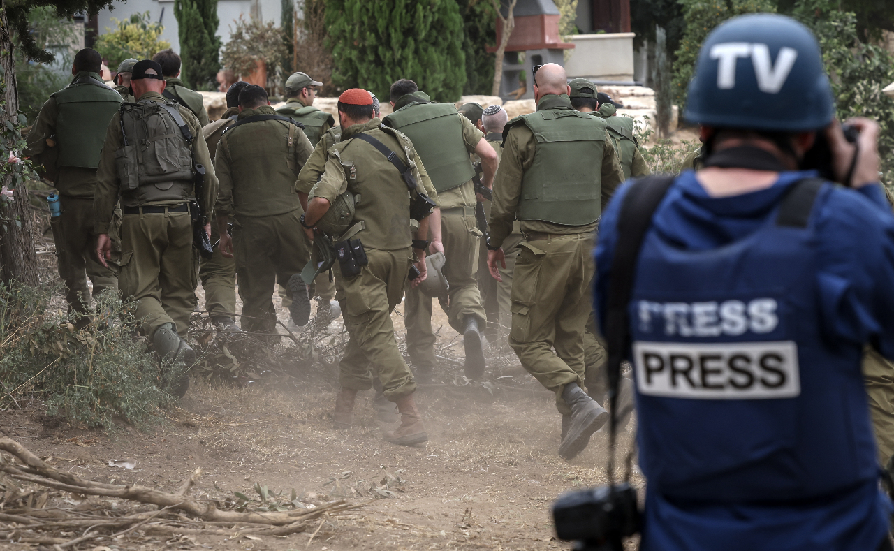 以色列巴勒斯坦衝突報導難度高 全球媒體面臨空前挑戰