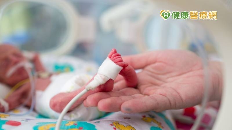 臺灣逾10%新生兒是早產！醫列「常見併發症」：長期追蹤防終身後遺症