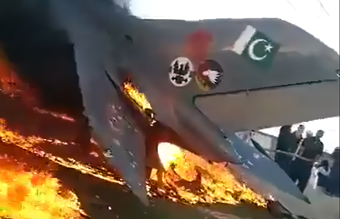 武裝份子攻擊巴基斯坦空軍基地 製造動亂