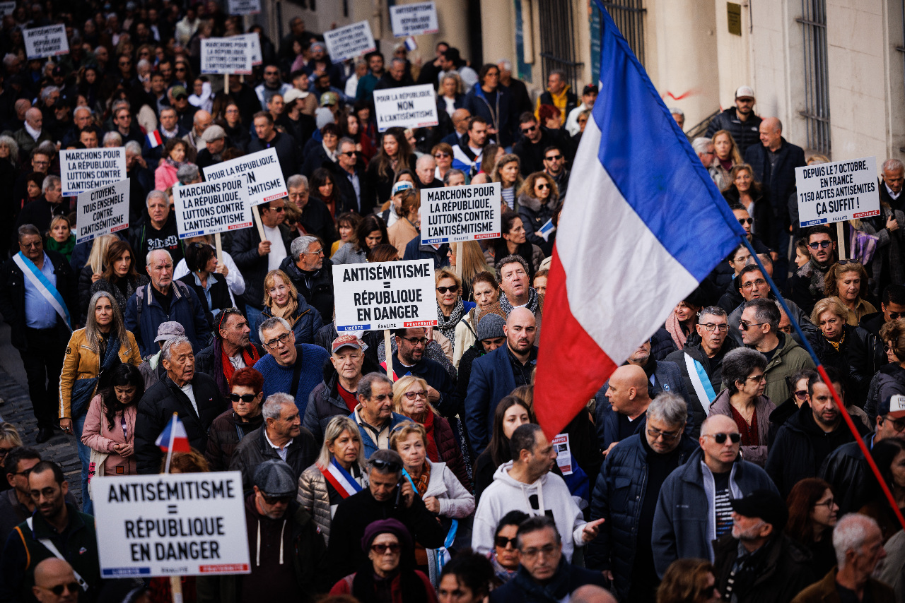 以哈衝突催化對立 法國18萬人遊行對抗反猶太主義