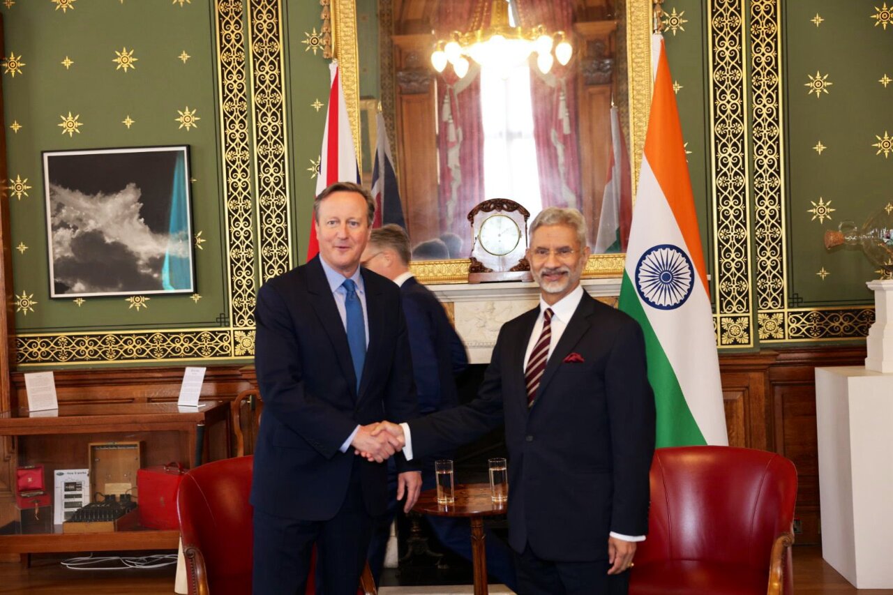 印度外長訪英會晤卡麥隆 觸及印太戰略夥伴關係