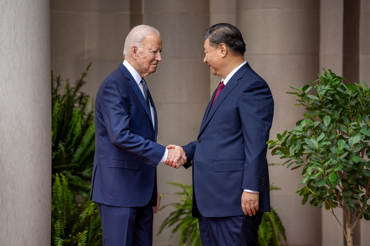 台北-北京：APEC「拜習會」 中國掉轉和美國關係