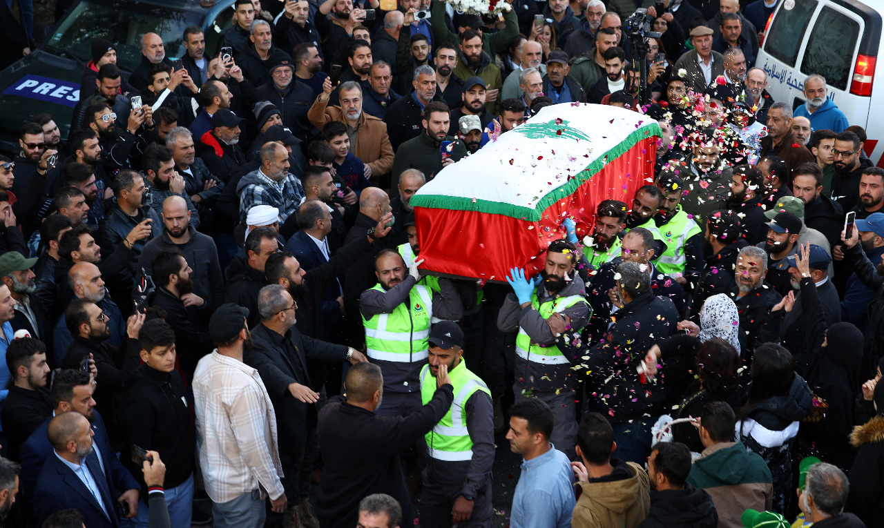 黎巴嫩電視台2記者以軍空襲中喪生 民眾哀悼送行
