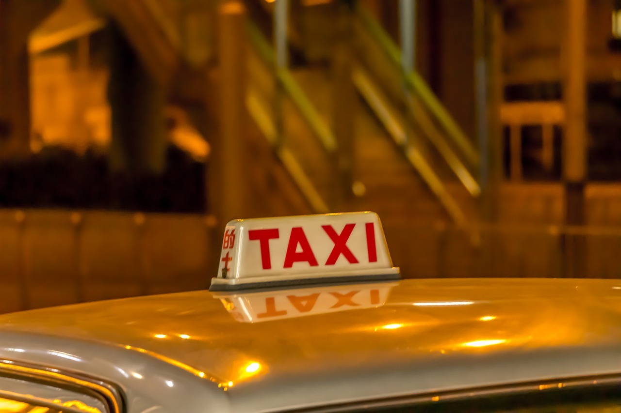 香港計程車罷工行動和Uber爭議(上)