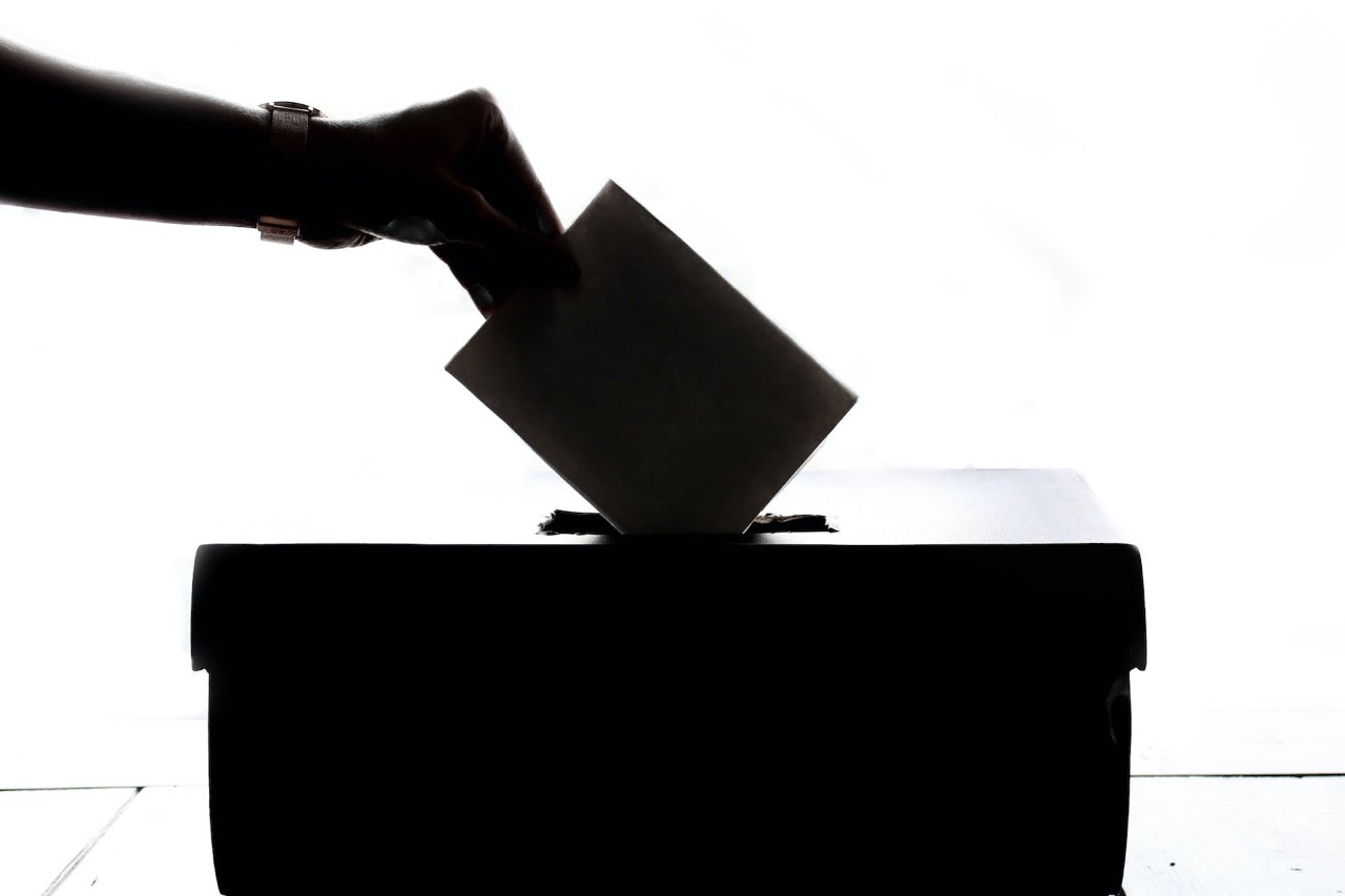 加泰隆尼亞議會選舉5/12登場 民調顯示社會黨領先
