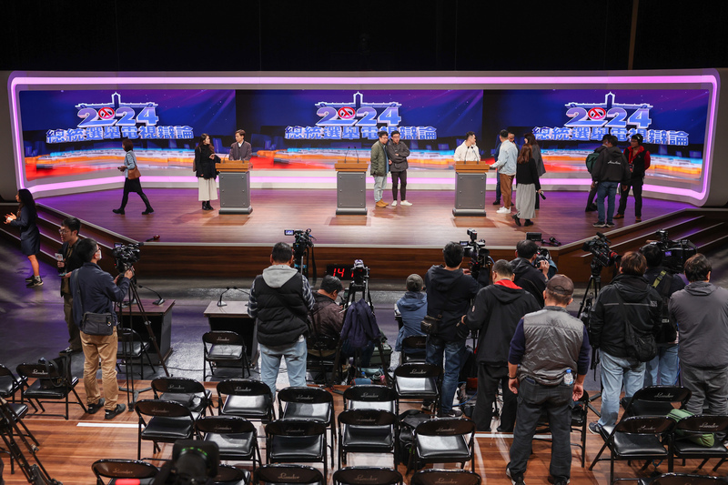 2024總統候選人電視辯論會下午舉行 柯賴侯交鋒