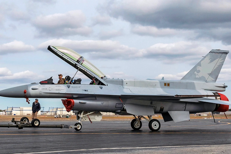 新購F-16V預計2024年抵台  空軍選派65名官兵赴美受訓