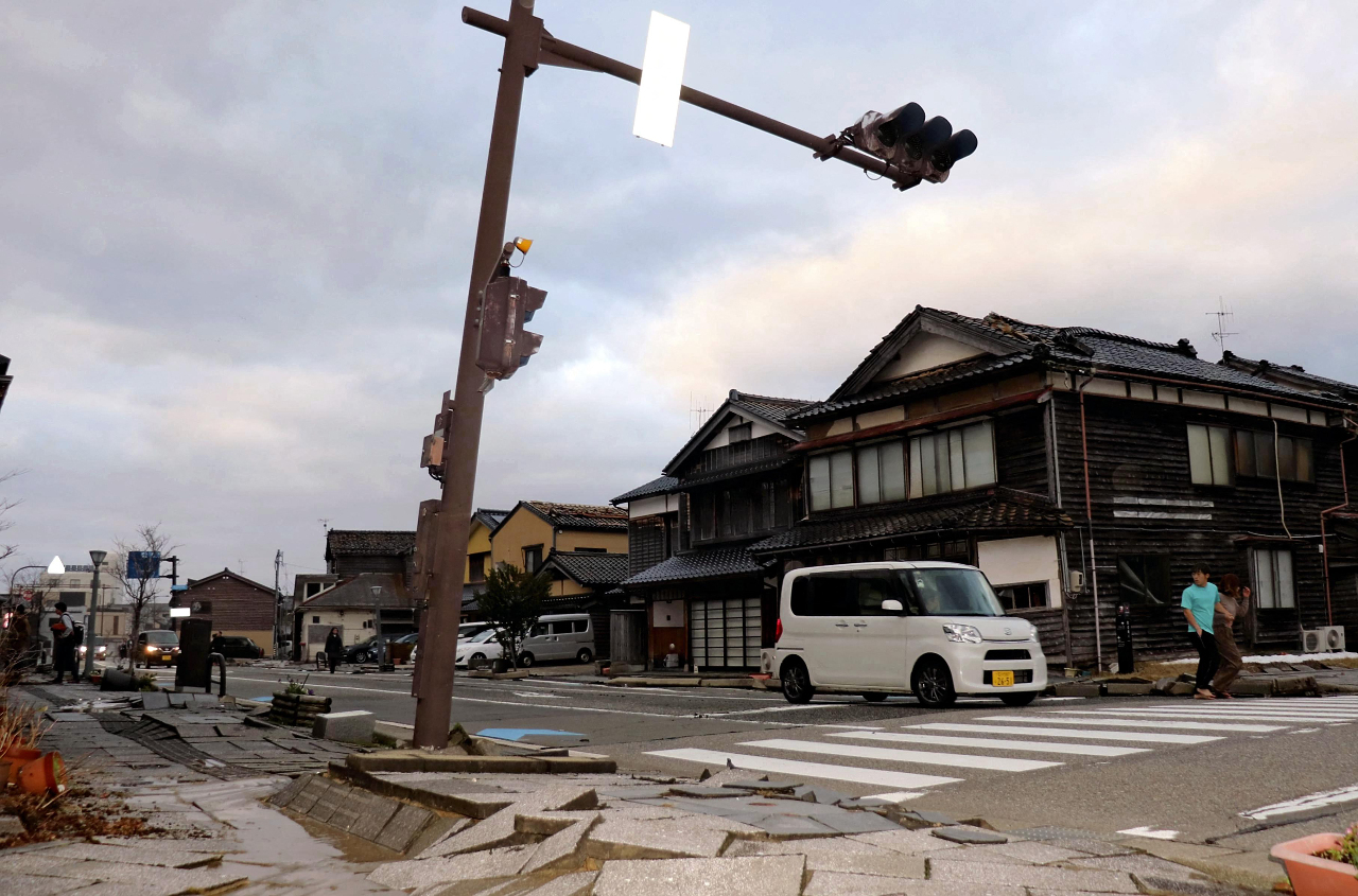 日本7.6強震地殼變動 石川縣輪島往西移動1.3公尺