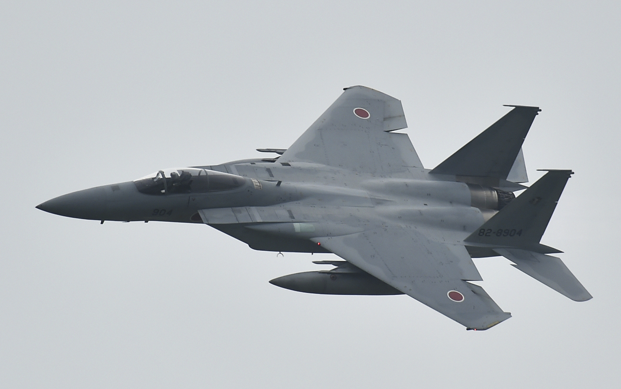日本石川強震 防衛省出動4架F-15蒐集災情