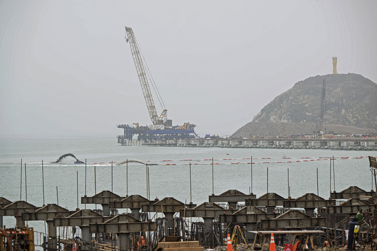 秘魯港口獨家經營權衝突升溫 中遠海運堅持原條款
