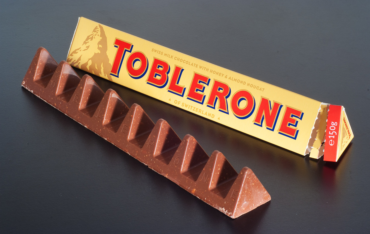 瑞士三角巧克力恐含異物遭香港緊急下架 食藥署：該批次未輸入台灣