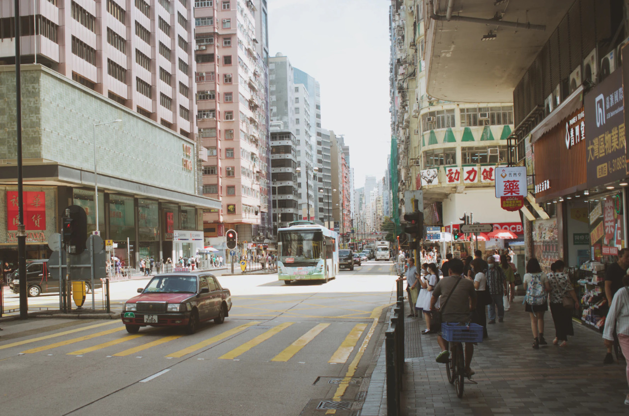 中國土豪不見了 窮遊香港成風潮