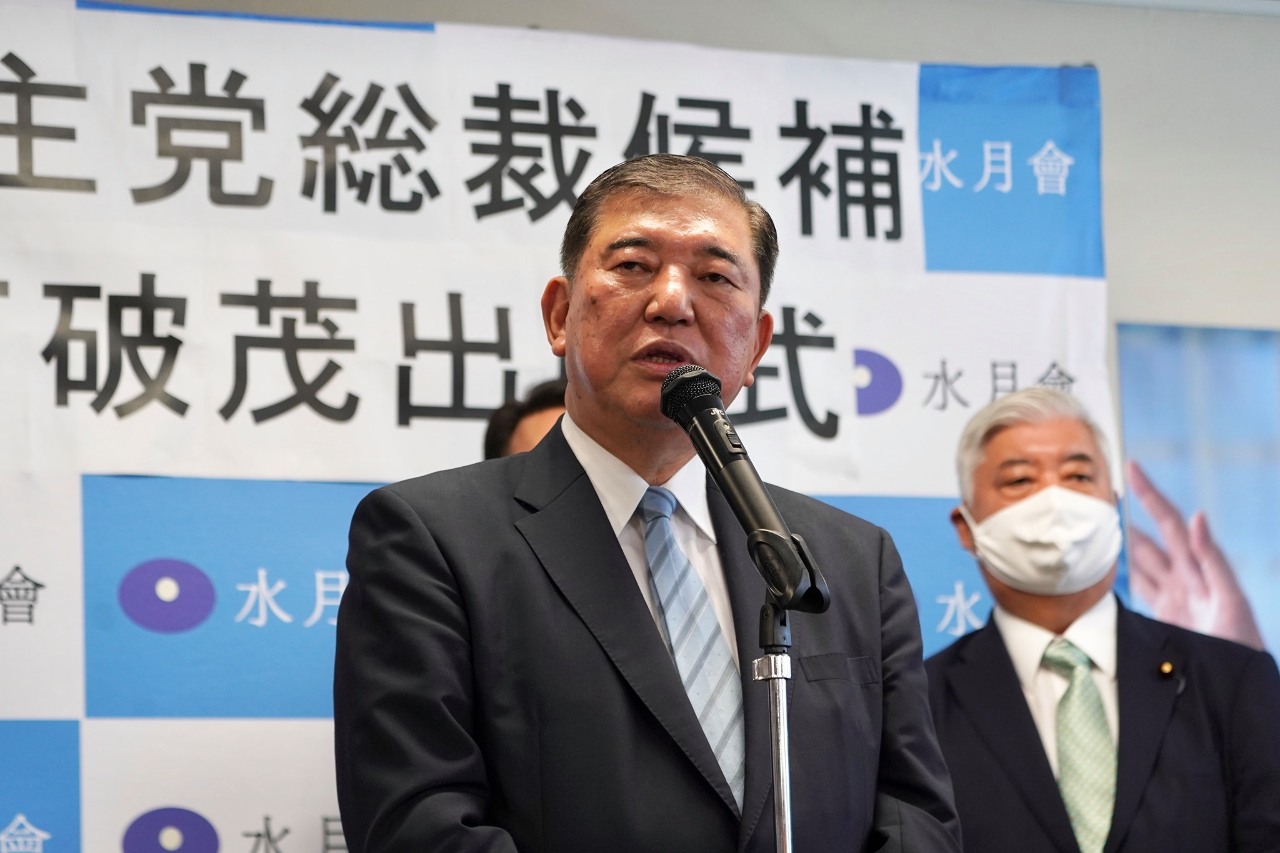 日本首相黑馬人選石破茂 呼籲結束負利率政策