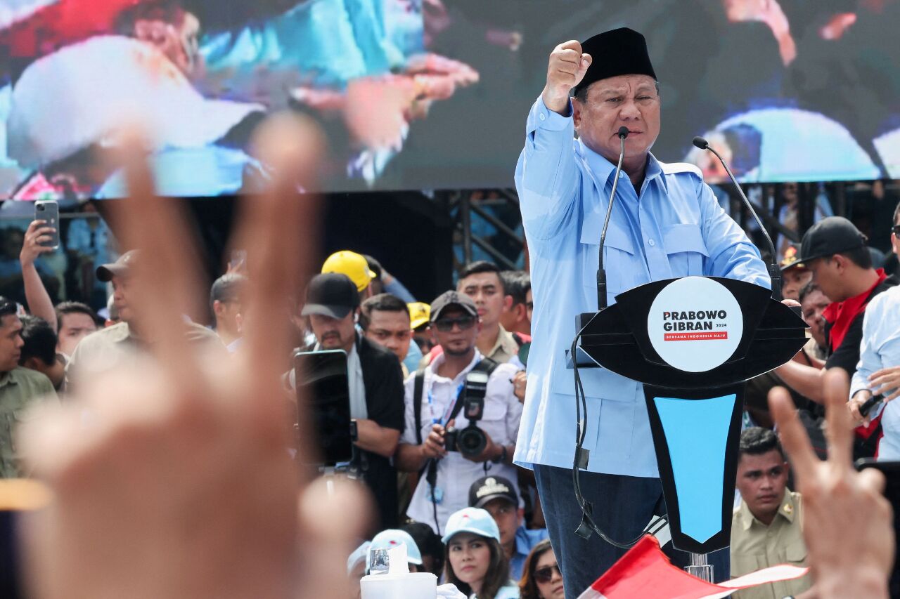 印尼總統大選最後造勢 數十萬人湧進各自陣營集會