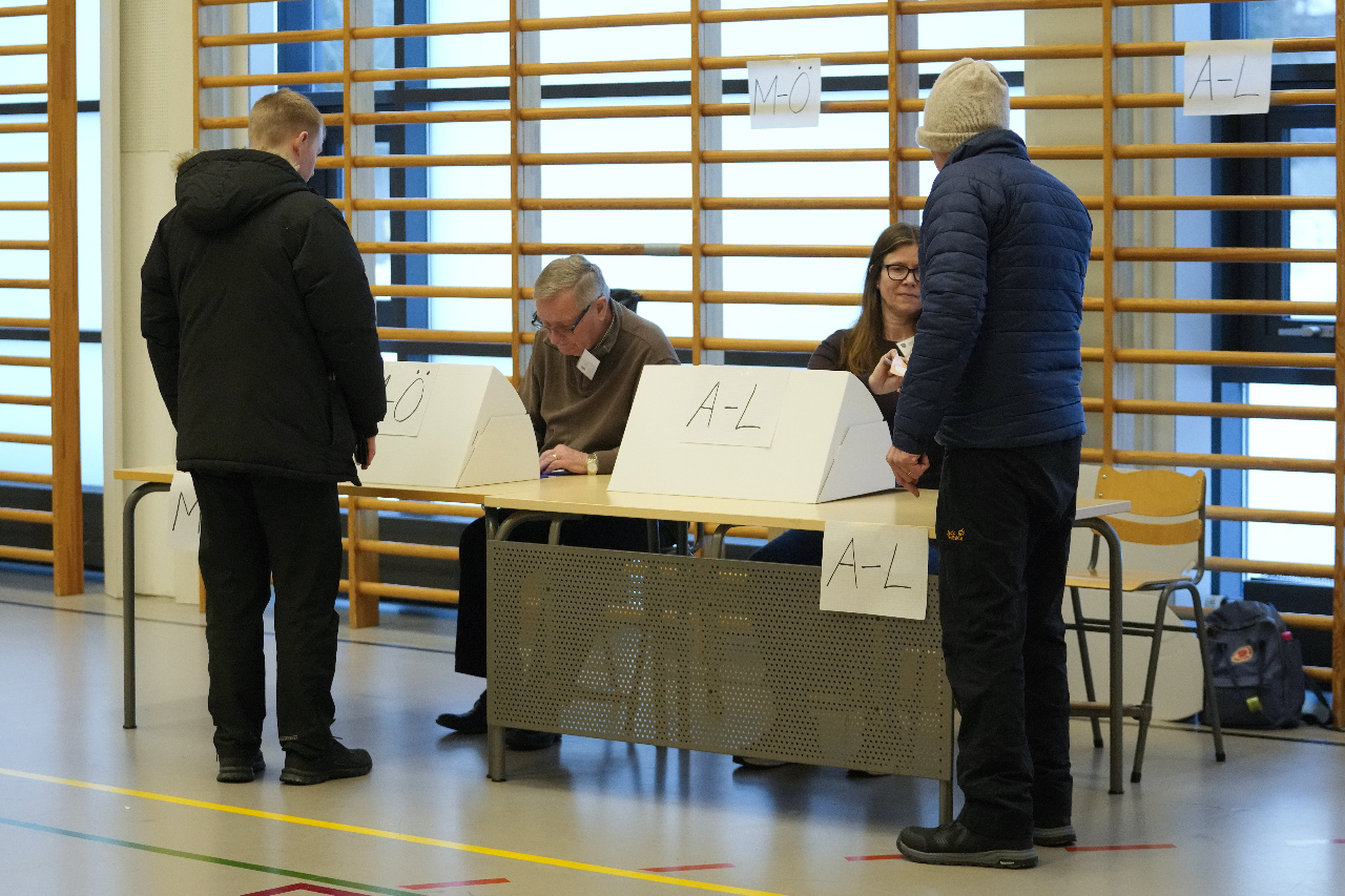 面臨新地緣政治格局 芬蘭舉行總統決選投票