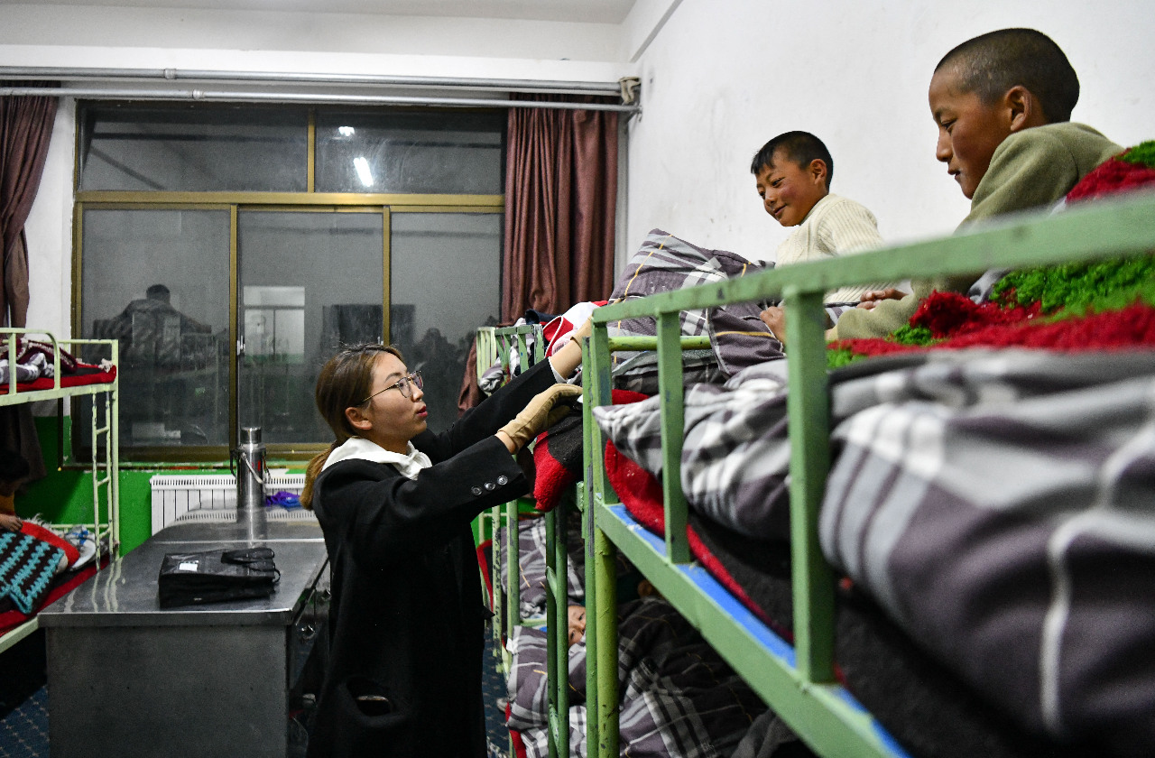 北京送藏族兒童讀寄宿學校 以削弱藏族身分認同