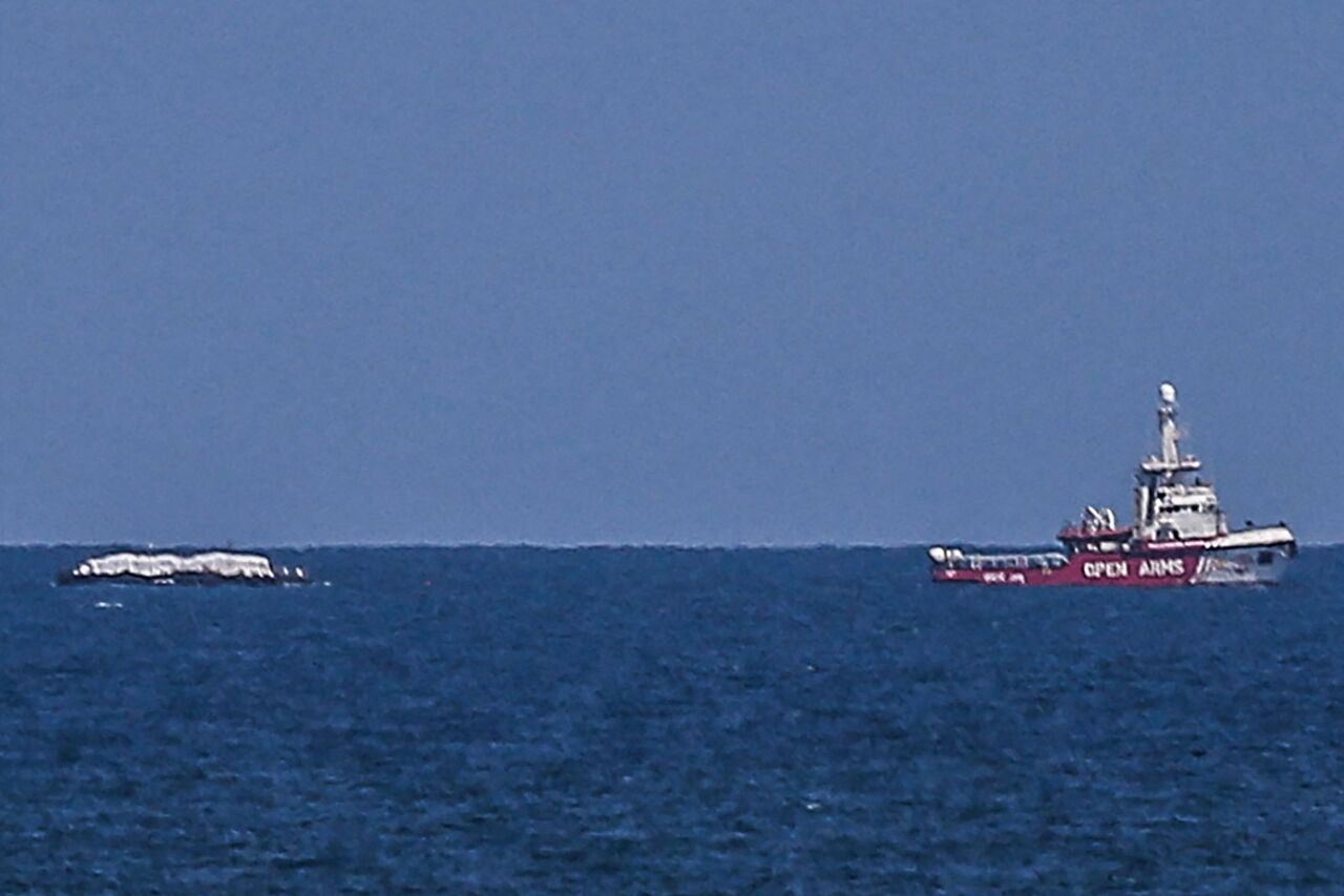 哈瑪斯提議休戰6週之際 西方海上救援船在加薩卸貨