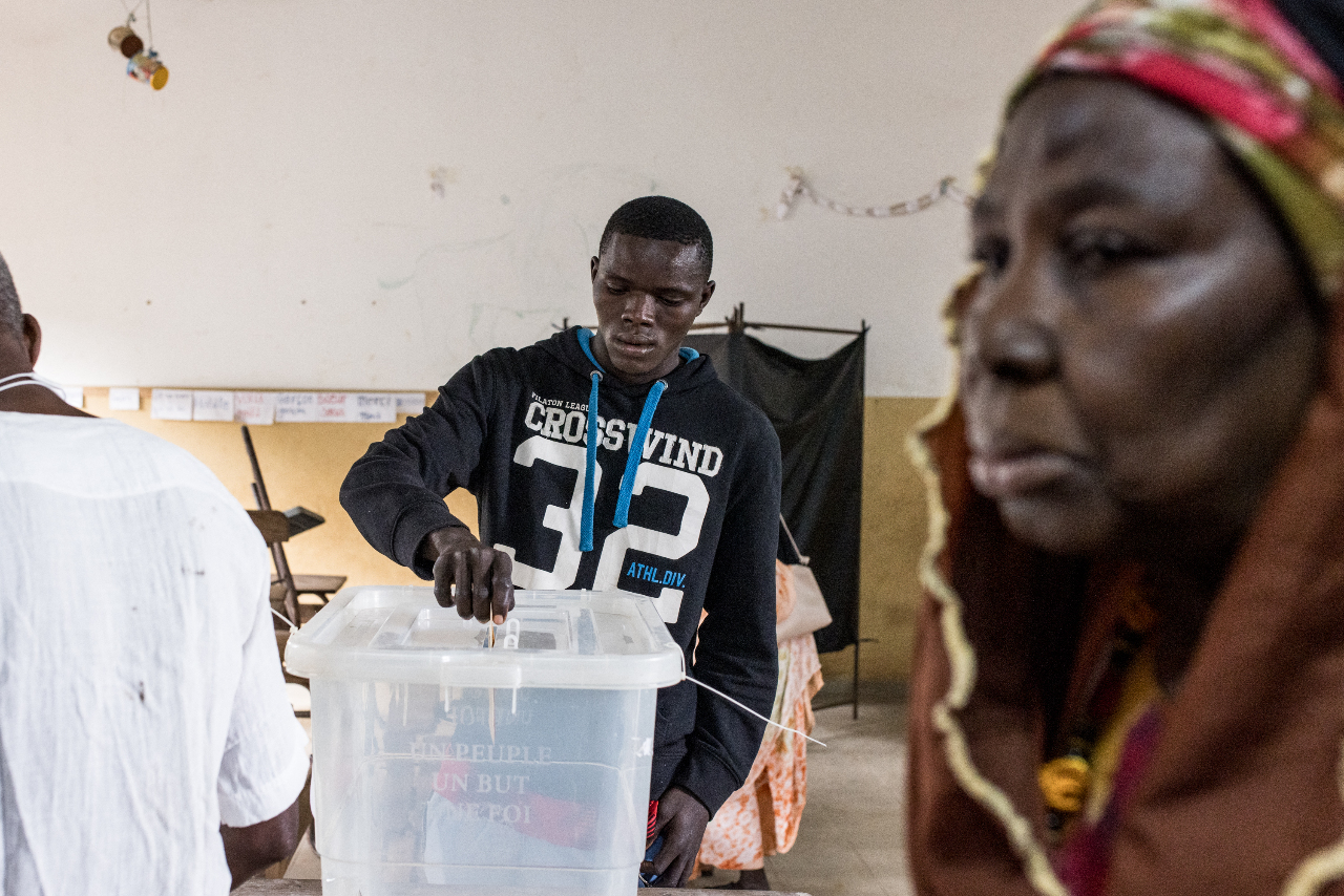塞內加爾被推遲的總統選舉 今天開始投票