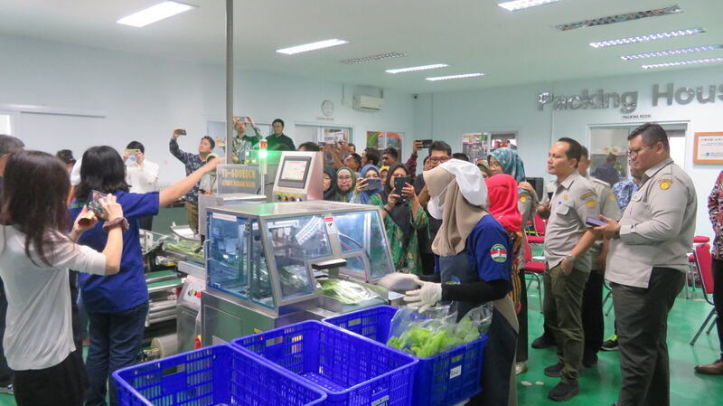 駐印尼技術團展示台製農機具 獲政府人員和農民肯定