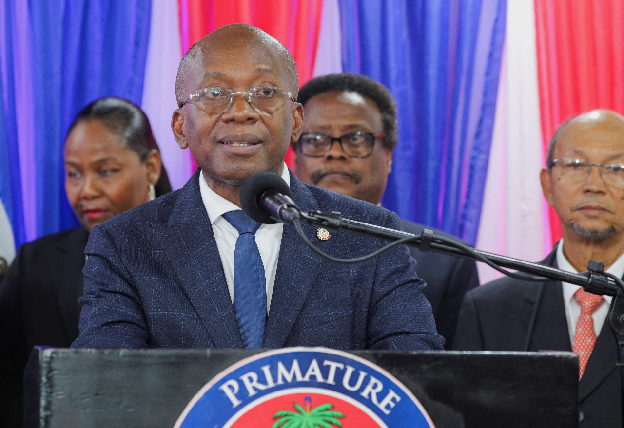 海地總理亨利請辭下台 過渡政府開始領導國家