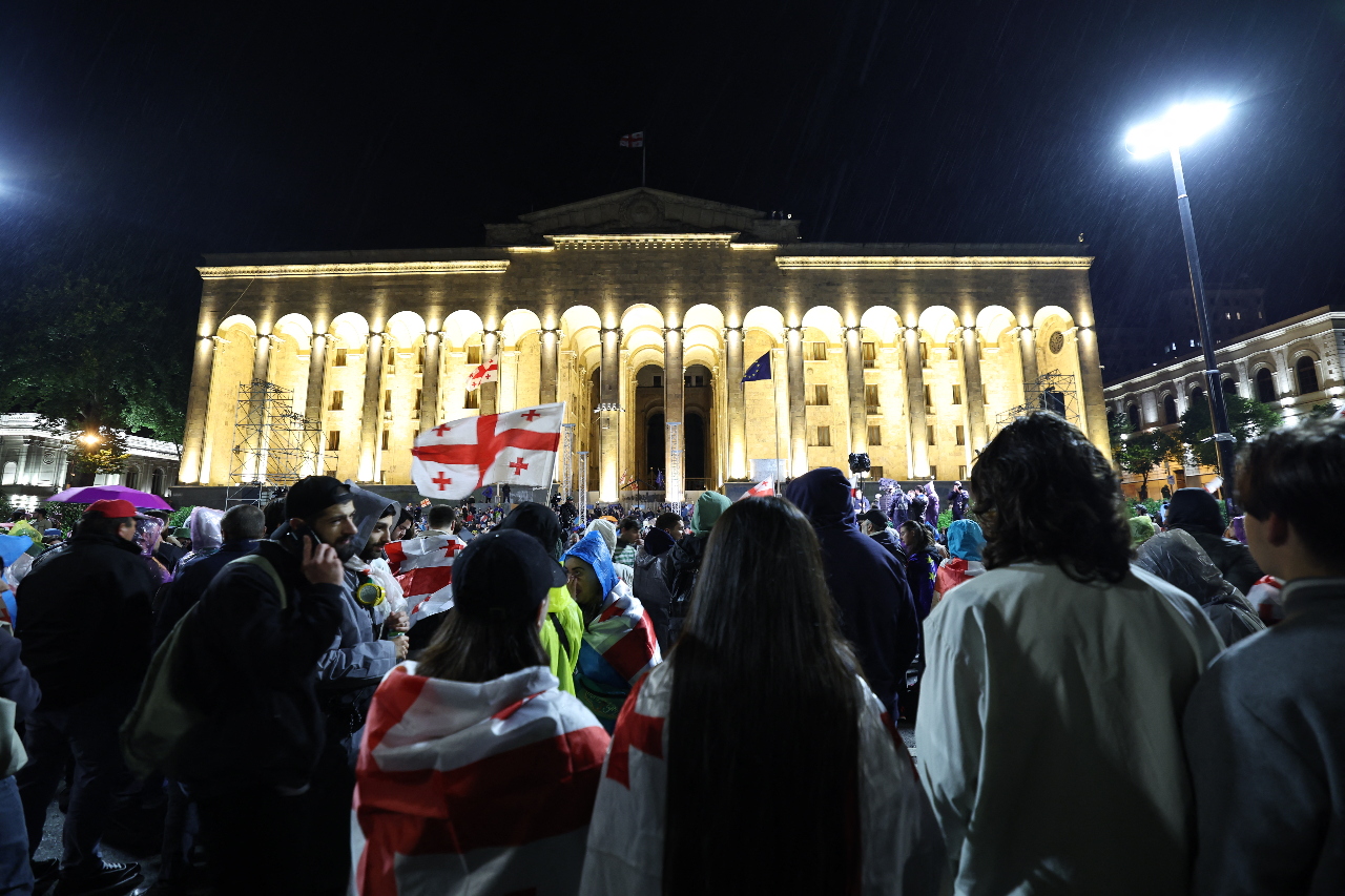 喬治亞外國代理人法將三讀 俄媒：警方開始驅離示威者
