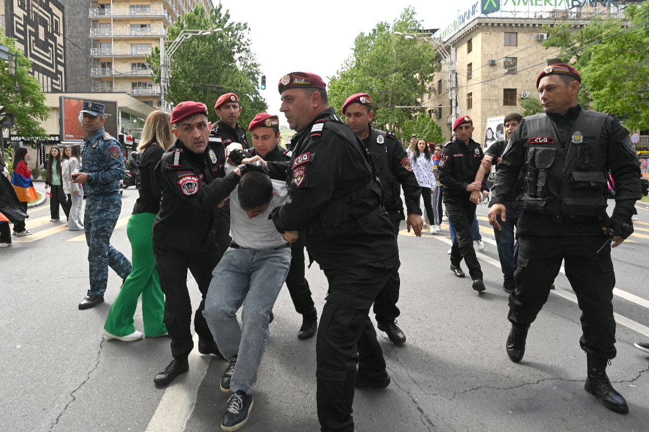 反對政府割地 亞美尼亞爆示威逾150人被捕