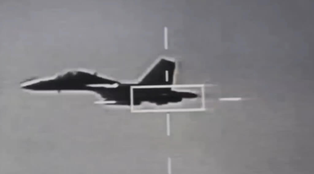 空軍披露狙擊手莢艙標定畫面 學者推測共機渾然不知