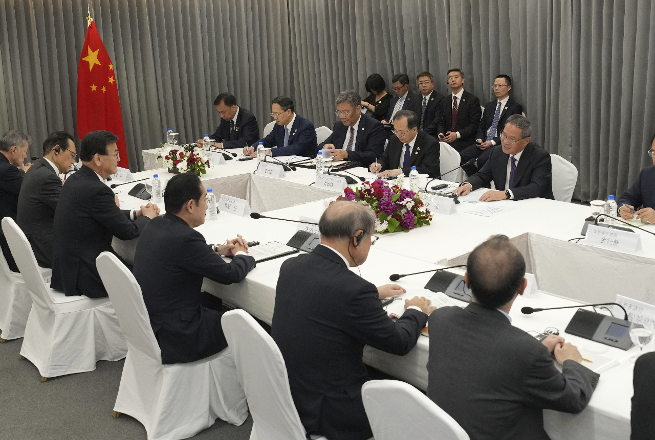 李強會晤岸田 同意舉行新一輪中日經濟高層會談