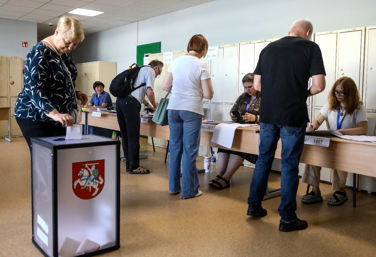 立陶宛第2輪總統大選登場 對俄擔憂主導選舉